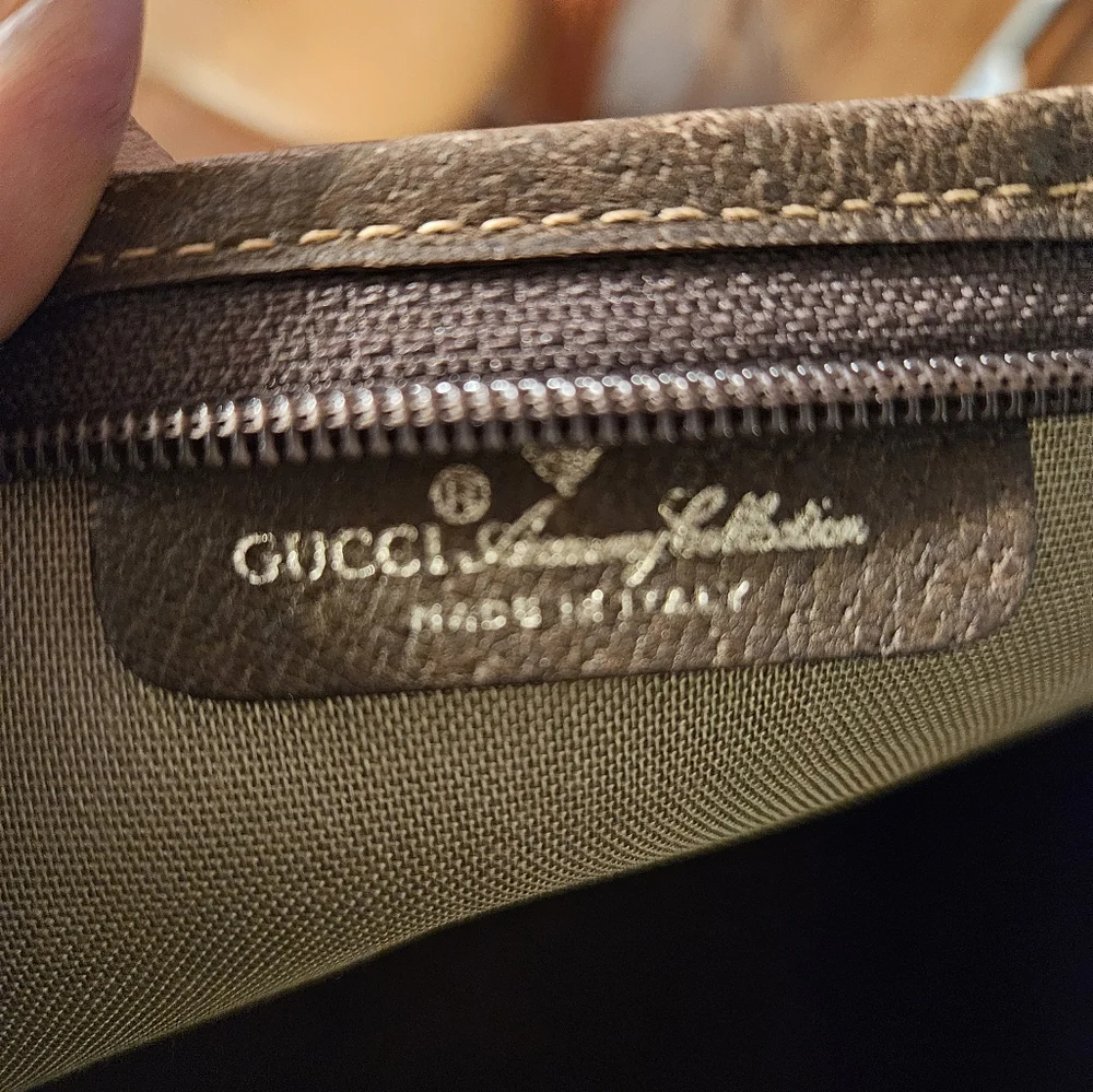 SOLD Gucci GG Supreme Tote Large - Picture 13 of 13